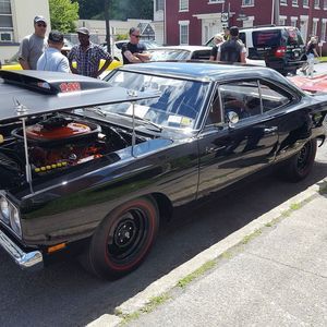 Meet your Posher, Candy